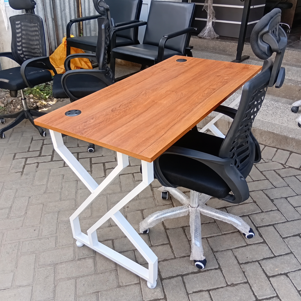 Crossframe Desk