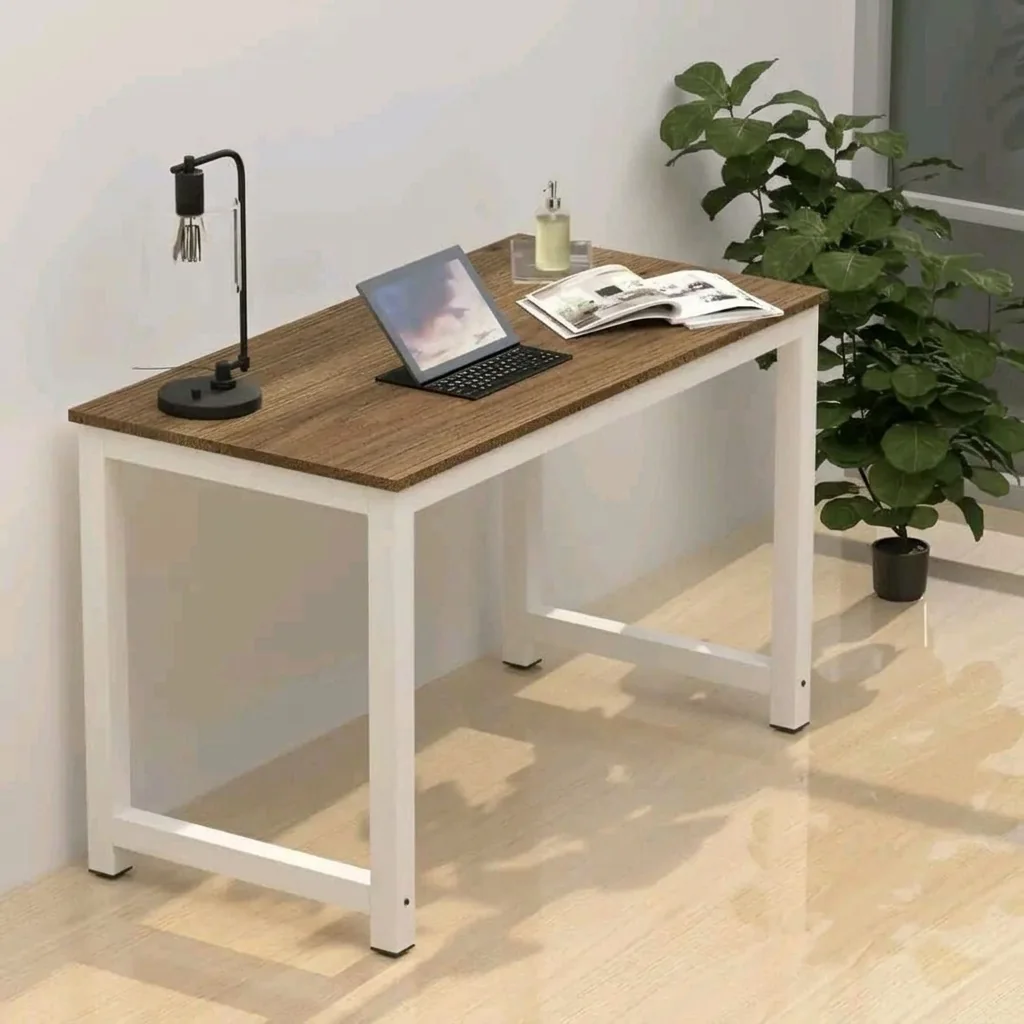 Ergonomic Computer Desk