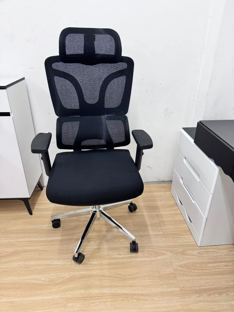 Mesh High-Back Chair with Headrest