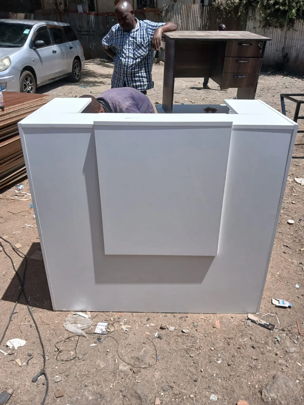 All-White Reception Counter (1.2m)